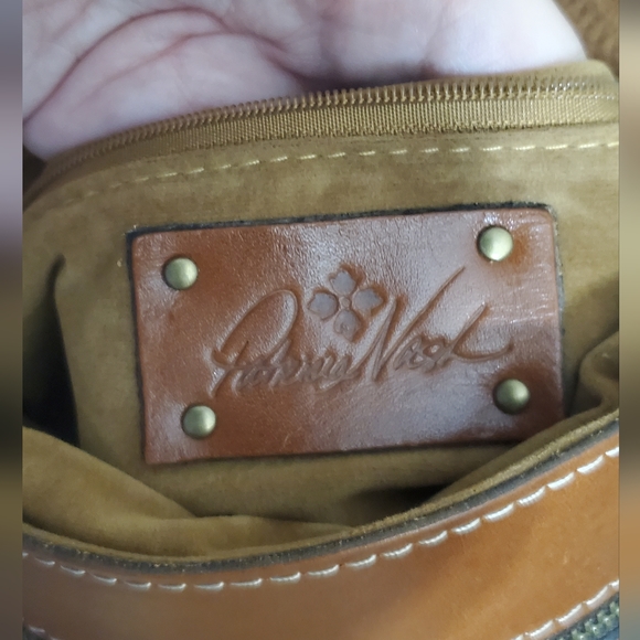 Patricia Nash Granada Leather Embossed Crossbody Western Tan Like new - Picture 8 of 16